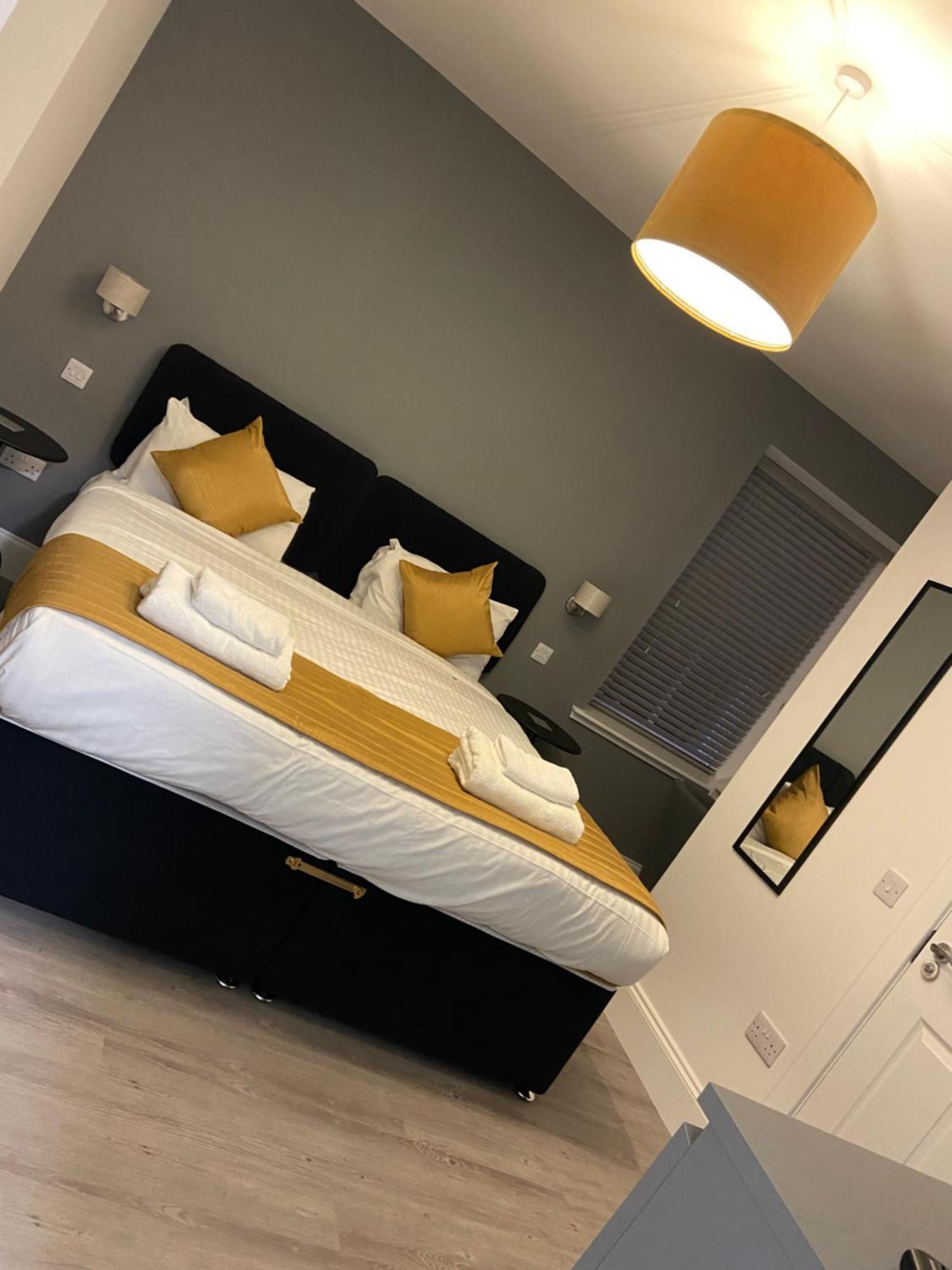 The Station Hotel Alness Buitenkant foto